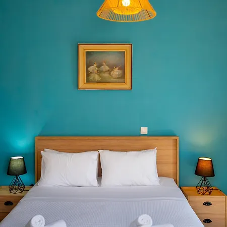 Margarita's Seafront Luxury Апартаменты Элунда